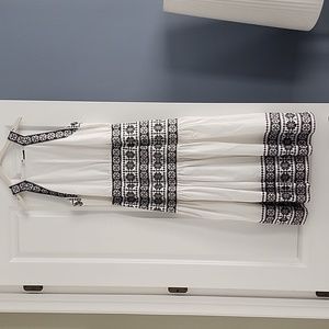 An ln Taylor Summer dress